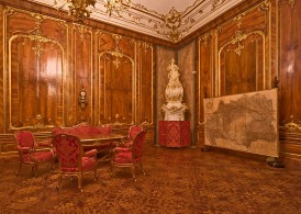 SCHOENBRUNN NUSSHOLZZIMMER (14)